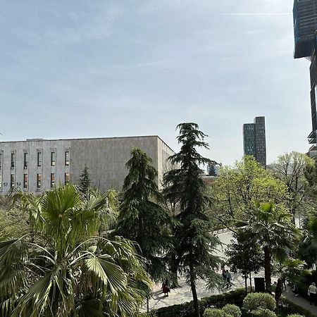 Ferienwohnung Piazza City Center Tirana Exterior foto